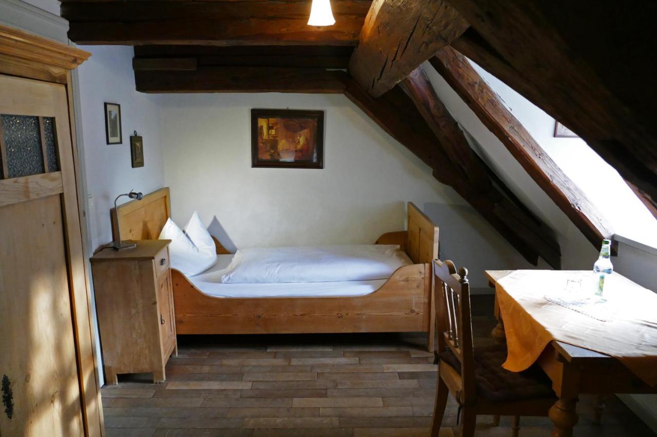 Hotel Zum Schwarzen Ross Und Gutmann Zur Post 힐폴트슈타인 외부 사진