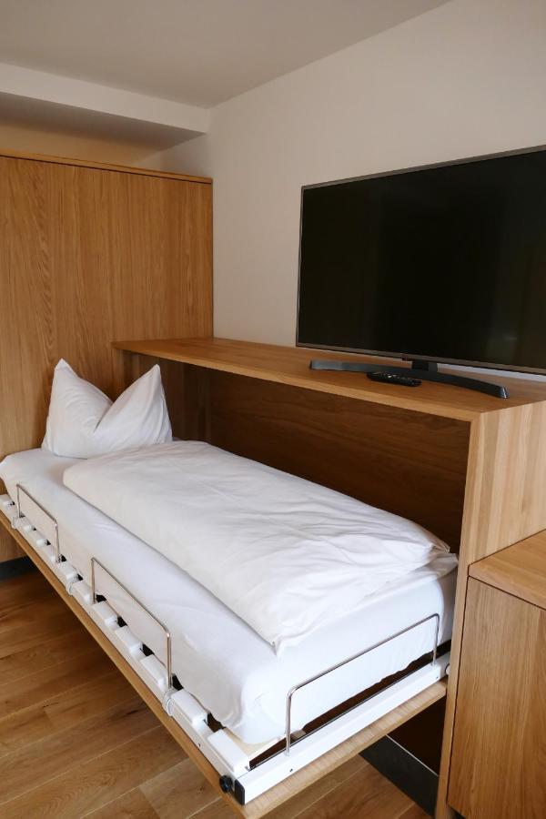 Hotel Zum Schwarzen Ross Und Gutmann Zur Post 힐폴트슈타인 외부 사진