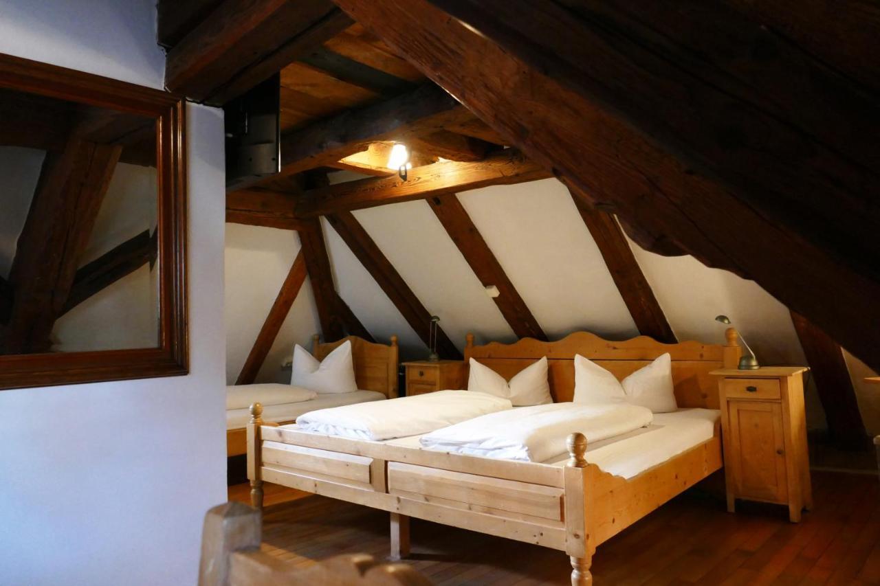 Hotel Zum Schwarzen Ross Und Gutmann Zur Post 힐폴트슈타인 외부 사진