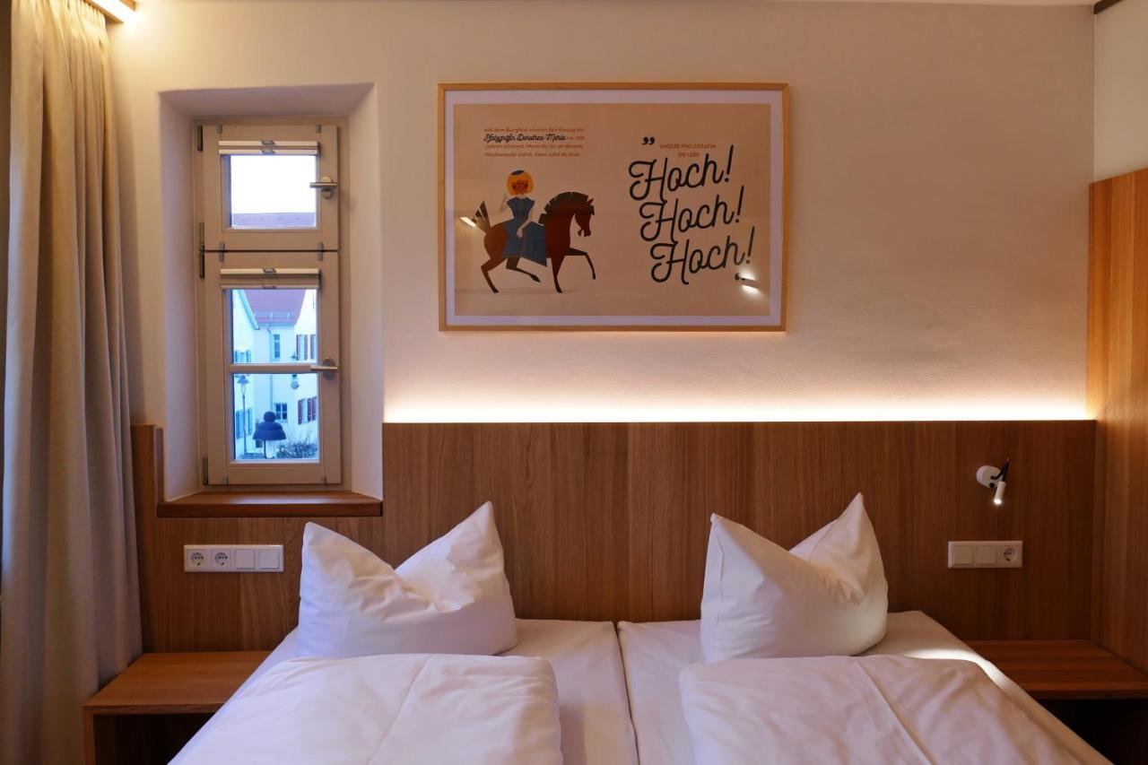 Hotel Zum Schwarzen Ross Und Gutmann Zur Post 힐폴트슈타인 외부 사진