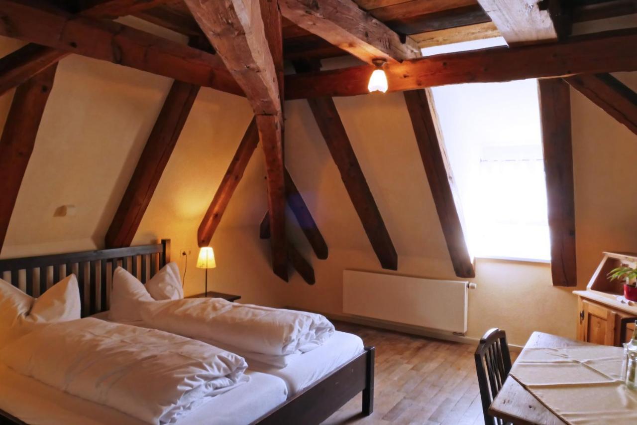 Hotel Zum Schwarzen Ross Und Gutmann Zur Post 힐폴트슈타인 외부 사진
