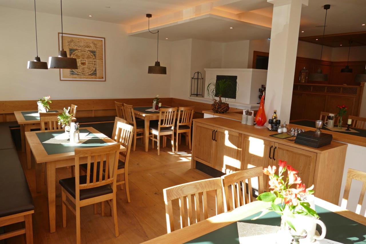 Hotel Zum Schwarzen Ross Und Gutmann Zur Post 힐폴트슈타인 외부 사진